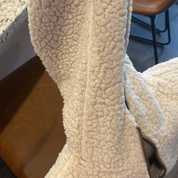 Royal Ribbons jacket - Picture 5 of 5